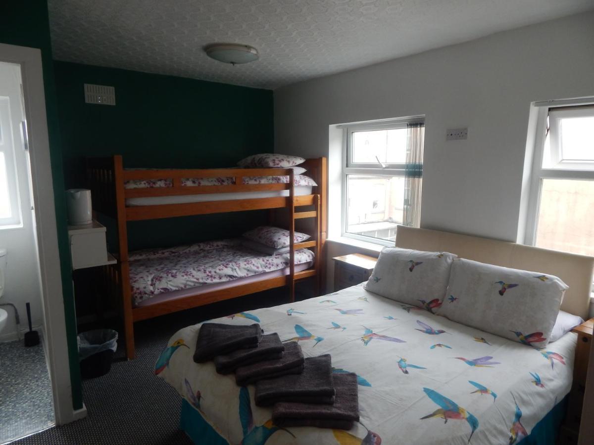 Llanryan Bed & Breakfast Blackpool